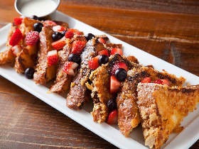 フレンチトーストが絶品！LAの大人気店『ブルージャムカフェ』がメニューも雰囲気もそのままに日本初上陸