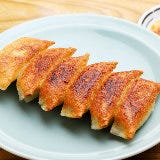 浅草を代表する「握りたて餃子」がこれだ！ 江戸っ子3代目当主が握る、ウマすぎる餃子の老舗