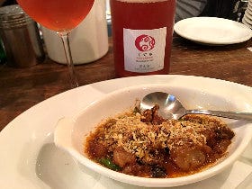 ホルモンとロゼワインに特化した無国籍トラットリア『fujimi do 243』が西小山に誕生