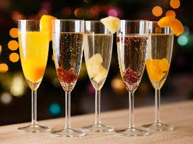 「スパークリングワイン」のおいしい飲み方、選び方【3つの法則】