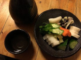 神田神保町、ホンモノの「街の大人」になれる居酒屋