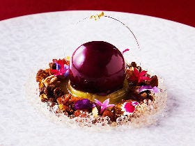 美しすぎる限定スイーツが話題！ジュエリーブランドと人気フレンチ『Air』のコラボフェア開催中