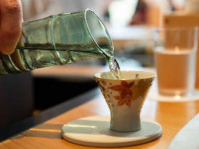 一度は体験したい！ “日本酒造りの神様”のテイスティングルーム『杜庵』の酒と文化のペアリング