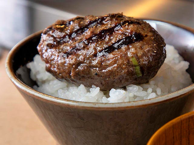 『挽肉と米 渋谷』の肉汁ハンバーグは究極の一品だった！挽きたて、焼きたて、炊きたてのハンバーグ専門店