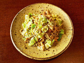 白金で大人気の『蓮香』シェフが教える裏メニュー！ 「貧乏人の焼きそば」って何だ？