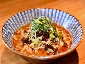 中国料理のセオリーを打ち破る！ 驚きと安定感が共存する「美しい」四川料理