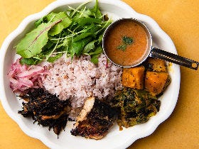 ひじき×スパイス!?お惣菜とスパイスを見事に融合させた「スパイス惣菜」が話題！恵比寿『テイクカリー』