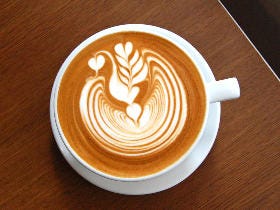 世界ラテアーティストの実力がこれだ！ 名バリスタが開いた『コネクトコーヒー』はワザもウマさも神レベル