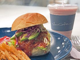 ヘルシーな天然素材グルメが幸せ！ 自然派コスメの「ヴィーガンカフェ」、自由が丘『shiro』