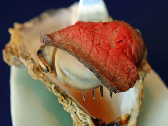 あの『格之進』が六本木に新店オープン！ 熟成肉が牡蠣を覆う「牡蠣肉」は余韻まで超うまいと絶賛の声 