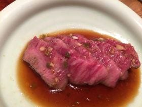 中目黒の隠れ家焼肉店は、夜中までガッツリと食べられるホルモンの迷宮だった！