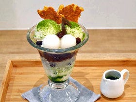 スイーツ好き必見！ 「抹茶パフェ」が超絶おいしい、創業1804年の老舗が開いた「カフェスタンド」