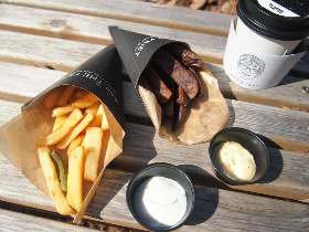  リッチなフレンチフライ専門店『アンドザフリット』が想像以上においしかった!!