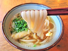 うどんはコシだけじゃない！ やわやわ『久留米うどん』が教えてくれる、ご当地うどんのホントのうまさ