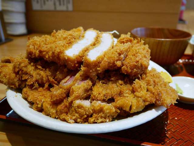 とんかつ食べ比べ定食から漢方豚のコースまで、東京でこだわりの「とんかつ」が味わえる店3選