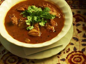 日本最古「ナイルレストラン」がチキンカレーのレシピを大公開！