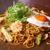 白金高輪で今年上半期で一番のブーム飯「焼きそば」の究極スタイルを食べに行く