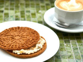 あの華麗なる一族・メディチ家も食していた!? 14世紀以前から伝わる祝い菓子「チャルダ」に興味津々！