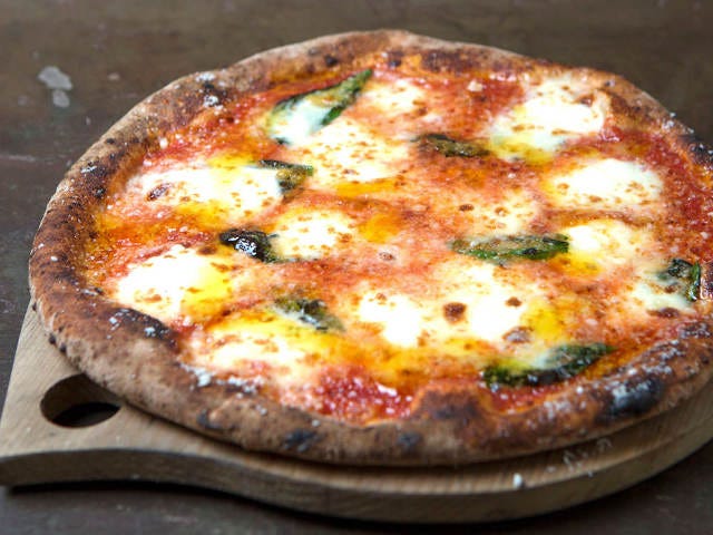 本当においしい”ピザ”に出逢える、東京のピザ専門店まとめ！ わざわざ行きたい、ピッツェリア5選