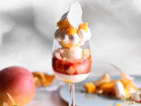 宮崎マンゴーのパフェやタルトを「フルコース」で堪能！ 銀座のフルーツコース専門店『フルーツサロン』