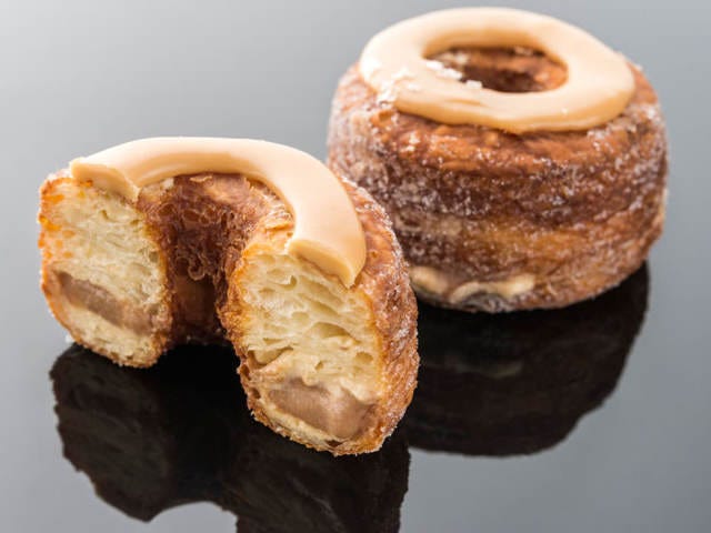 行列店『ドミニクアンセルベーカリー』の魅力と、並ばずに食べるコツ教えます！