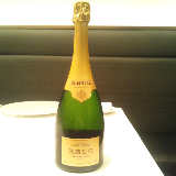 「シャンパンはドンペリ」なんて言わずに知っておきたい、アートのようなシャンパーニュ