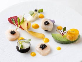 白金高輪『Minet.（ミネ）』は、非日常を味わえる上質フレンチ！食材の生命力溢れる料理は感動の連続