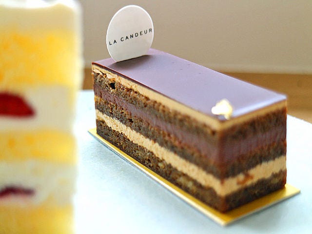 ショコラマニアも納得！濃厚ショコラケーキがクセになる『ロオジエ』出身パティシエの『ラ カンドゥール』