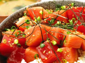 マグロ1匹当たるかも?! 極上マグロを食べ尽くす、マグロの祭典「三崎港町まつり」開催