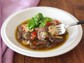 【驚きの裏ワザ】キウイの皮で肉がやわらかくなるって知ってた!? 牛・豚・鶏3種の肉料理を作ってみた