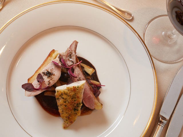 江戸川橋の名イタリアンがホロホロ鳥の旨みを引き出した