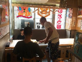 ひと皿のカレーライスに込めた想い。学芸大学『さいとう屋／子ども食堂』齋藤功さんの本懐