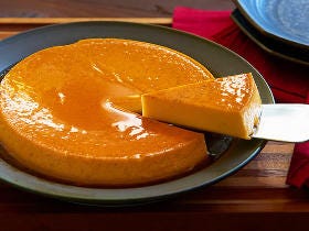 美味しいプリンの作り方をプロが伝授します！ 材料5つで作るプリンレシピのコツ