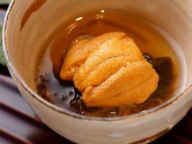 『銀座うち山』から独立オープン！今なら名物「鯛茶漬けランチ」も味わえる、期待の新店『銀座左うま』