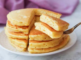 科学の力でふんわり膨らむ！お店のような「パーフェクトなホットケーキ」が焼けるようになる簡単レシピ