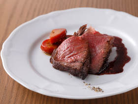 【広尾】おすすめフレンチが『アンフォルメル』だ！新進気鋭シェフがふるまう絶品「鹿コンソメ」に舌鼓