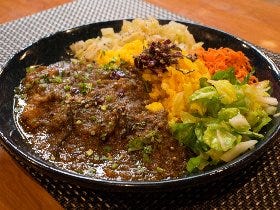 高円寺のおいしい「カレー」ならここ！ 激戦区で人気を博す、おすすめのカレー店3選