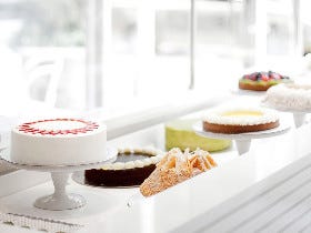 逆輸入はいつ？　日本発高級ミルクレープ、LADY M