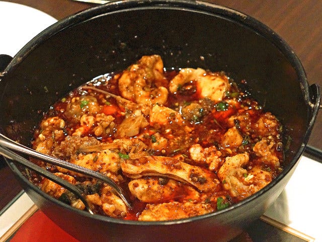 「中国・少数民族料理」とは何か？ グルメ通から熱い視線が注がれる、マニアック中国料理の世界『茶馬燕』