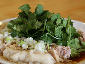 パクチーが好きでも嫌いでも気になる超人気店！あなたの知らないパクチーの世界