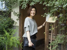 福岡美女が「この人に会いたい」と訪れる、人と料理と酒が魅力的なお店ではしご酒