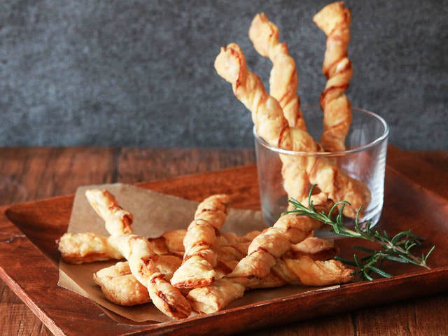 「じゃがいも」で作れる簡単おつまみ！ 持ち寄りパーティーにもおすすめのフィンガーフードレシピ3選