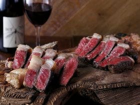 池尻大橋に新たな“肉の聖地”が出現！一流シェフ達も唸る『サカエヤ』の肉がメインの『オーオンブーシュ』