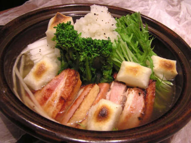 市販の鍋はもう飽きた！そんなあなたに贈るシェフ直伝の鍋レシピ