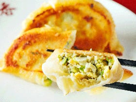 こだわりがハンパない！ 中国の思想家・孔子73代目が作る「ジャンボ餃子」がウマすぎて熱狂的ファン続出