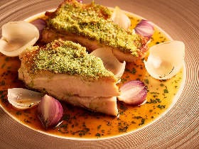 『ルスプートニク』髙橋シェフ直伝レシピ！フレンチの基本ソースを活かした本場の家庭料理「鶏肉の悪魔風」