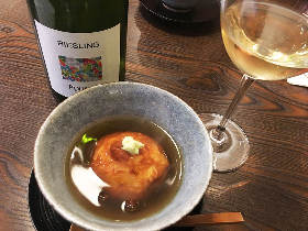 立ち飲み『かねます』との出逢いで人生が変わった料理人の集大成！だしを味わう、千歳船橋の町割烹『嘉六』