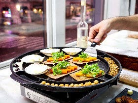 デザートバーベキューって何だ？　『ドミニクアンセルベーカリー』がはじめた話題のベーカリーレストラン