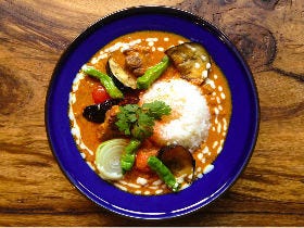 下北沢で絶品カレーを食べ歩き！「下北沢カレーフェスティバル2018」のおすすめカレーや楽しみ方を紹介