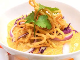 一人でも大勢でも！　世界一周した夫婦が手がける、世界のビール70種と各国の料理が楽しめる『ヒチカケ』